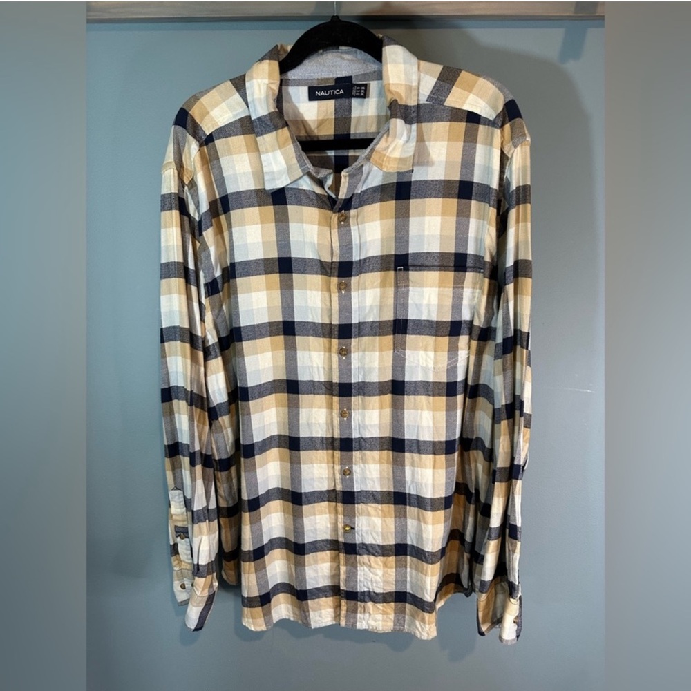 Nautica Plaid Flannel Shirt with Chest Pocket in Navy Blue/Cream/Tan/White